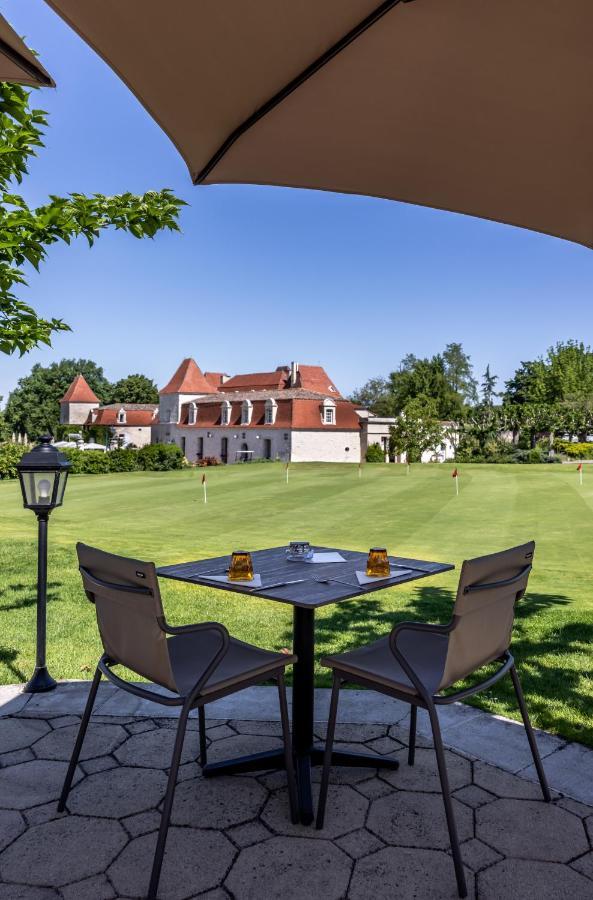 Hotel Relais Des Vigiers 4*